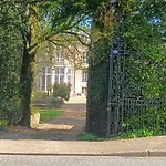 Chateau De La Grand'maison Bed & Breakfast