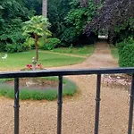 Chateau De La Grand'maison Bed & Breakfast 3*