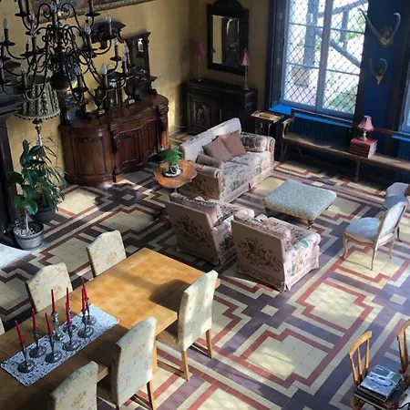 Chateau De La Grand'maison Oda ve Kahvaltı Belleme