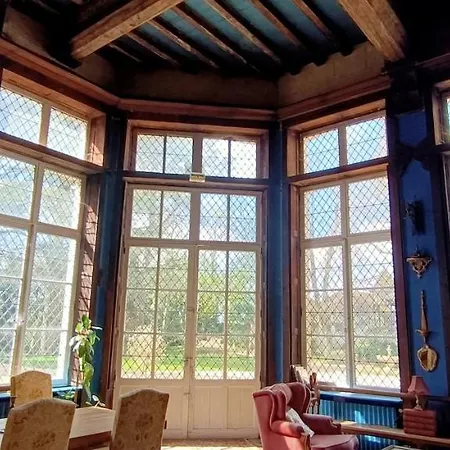 Chateau De La Grand'maison Nocleg ze śniadaniem 3*