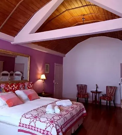 Chateau De La Grand'maison 4*