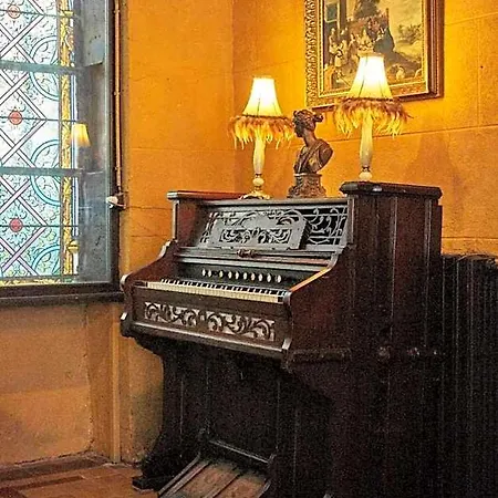 Chateau De La Grand'maison Bed & Breakfast Belleme