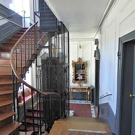 Chateau De La Grand'maison Bed & Breakfast Belleme