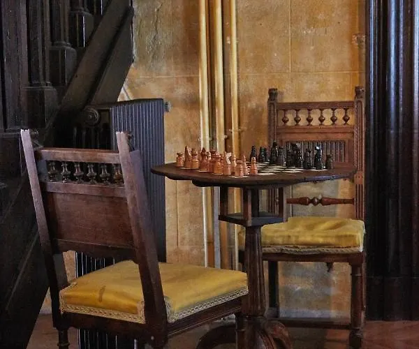 Chateau De La Grand'maison 4*