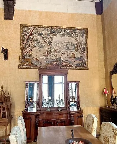 Chateau De La Grand'maison 4*