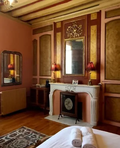 Bed & Breakfast Chateau De La Grand'maison