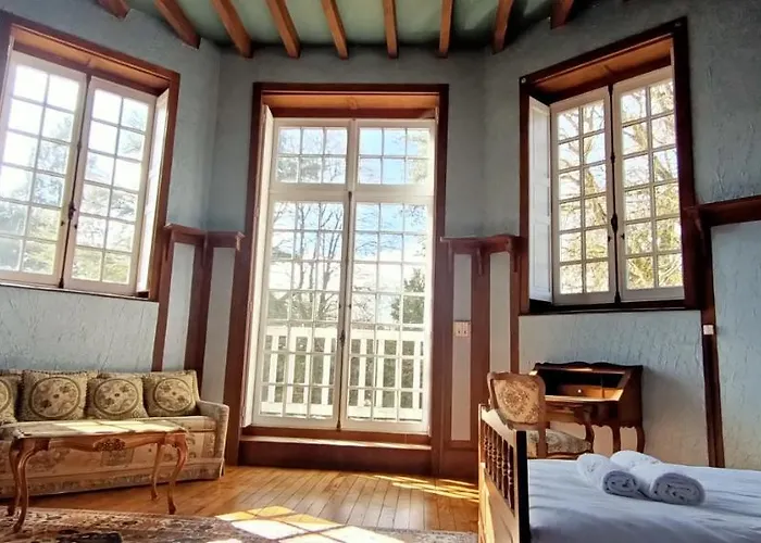 Chateau De La Grand'maison Bed & Breakfast Belleme